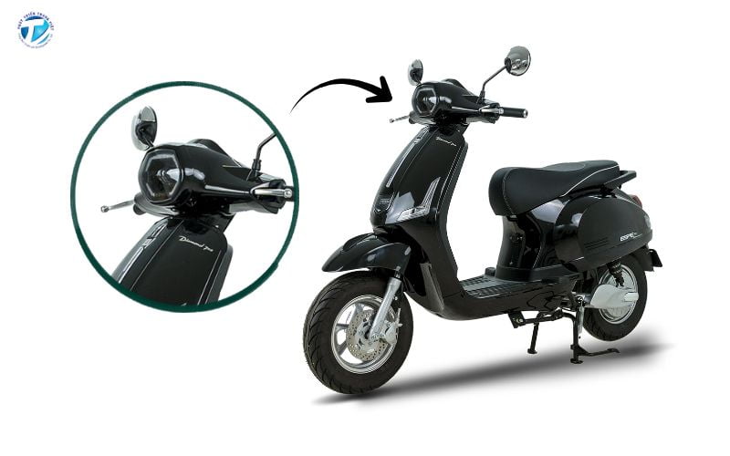 Xe máy điện Espero được trang bị hệ thống đèn LED hiện đại với khả năng chiếu sáng tốt và tiết kiệm năng lượng